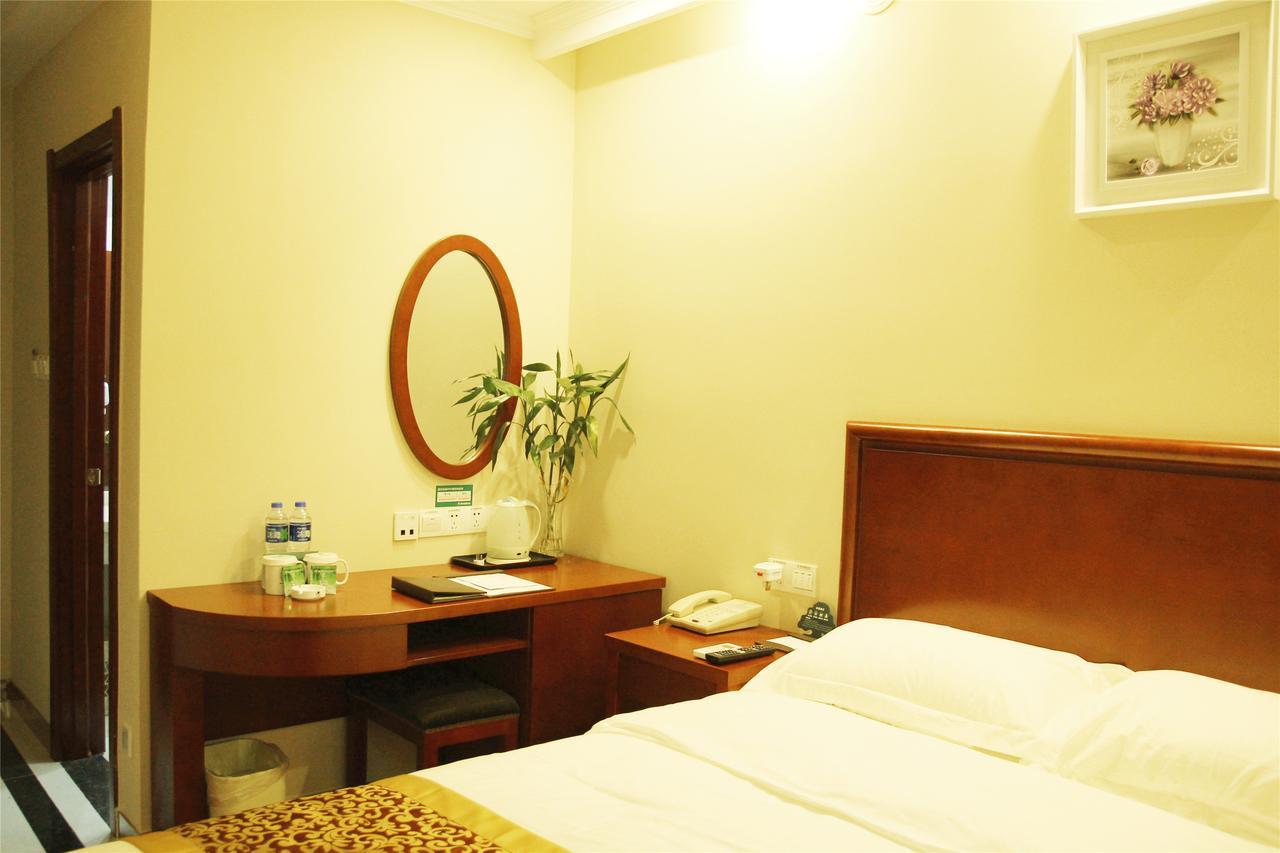Greentree Inn Jiangsu Xuzhou Feng County East Jiefang Road Business Hotel Exterior photo